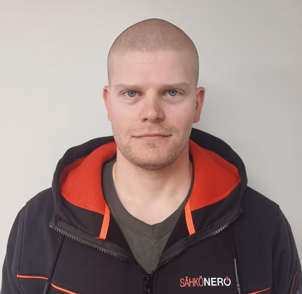 Michael Schröder, SähköNero